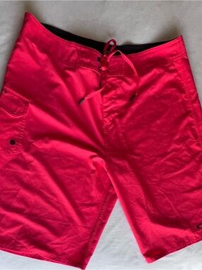 Oakley Men’s Red Boardshorts Swim Trunks Size 36